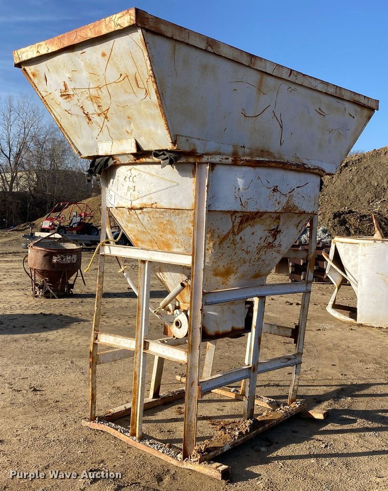 image for item DN8185 Concrete bucket