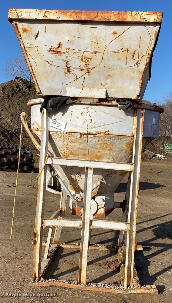 image for item DN8185 Concrete bucket