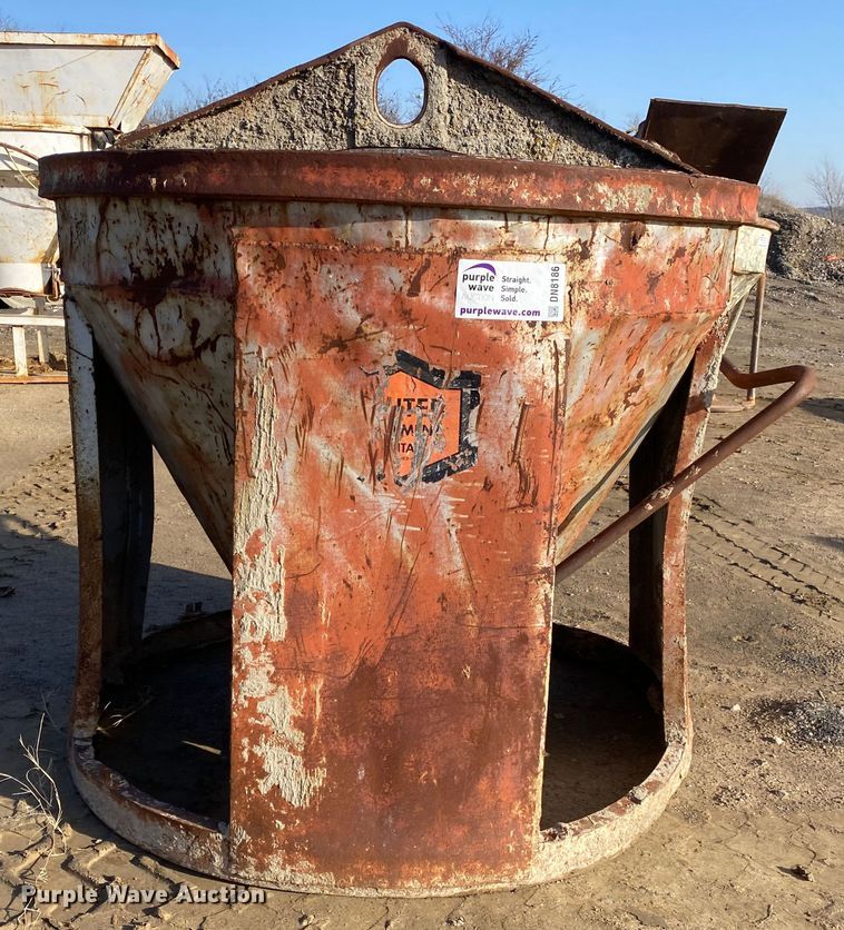 image for item DN8186 Concrete bucket