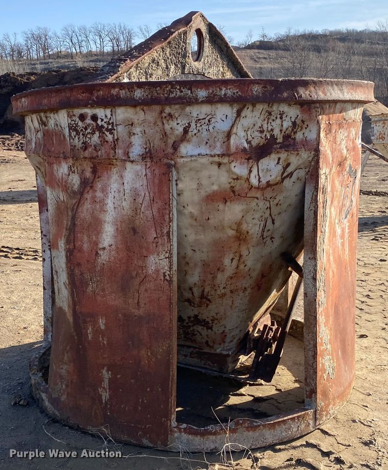 image for item DN8186 Concrete bucket