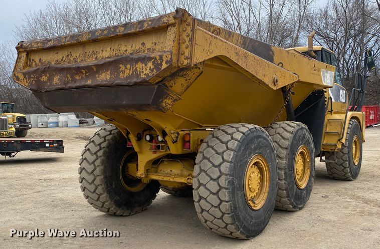 image for item DN8188 2011 Caterpillar 725  haul truck