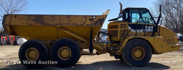 image for item DN8189 2010 Caterpillar 730  haul truck