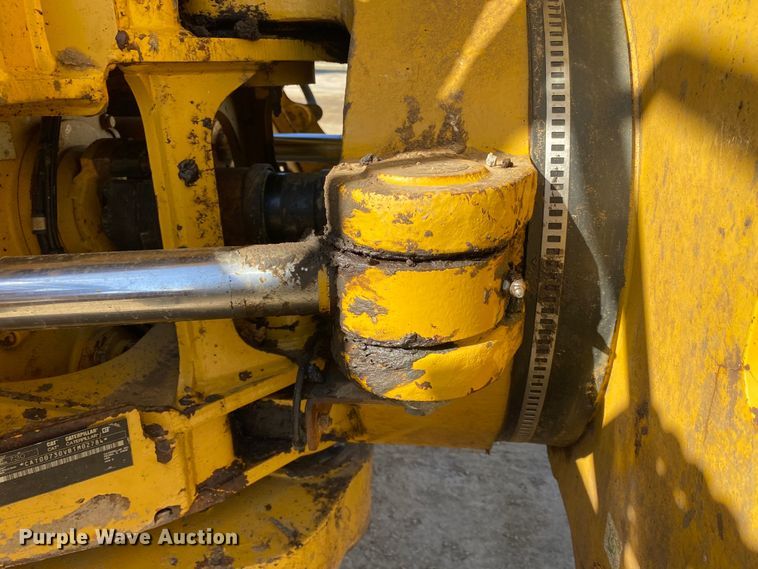 image for item DN8189 2010 Caterpillar 730  haul truck