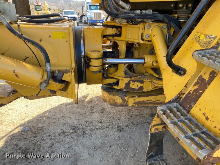 image for item DN8189 2010 Caterpillar 730  haul truck