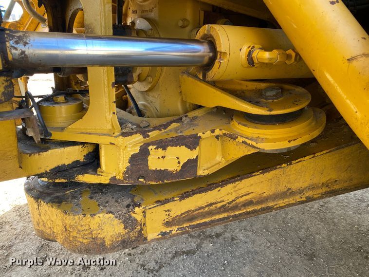 image for item DN8189 2010 Caterpillar 730  haul truck