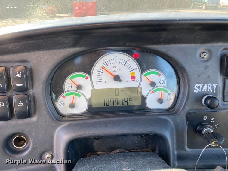 image for item DN8189 2010 Caterpillar 730  haul truck