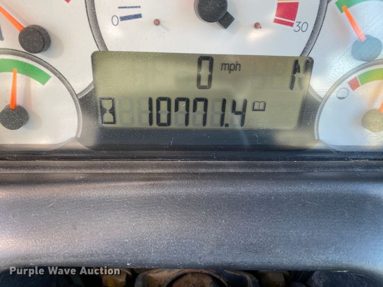 image for item DN8189 2010 Caterpillar 730  haul truck