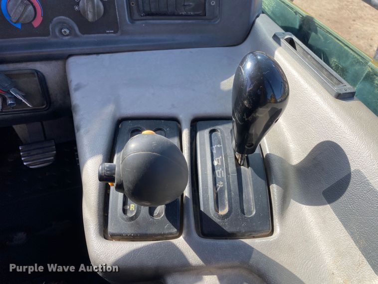 image for item DN8189 2010 Caterpillar 730  haul truck