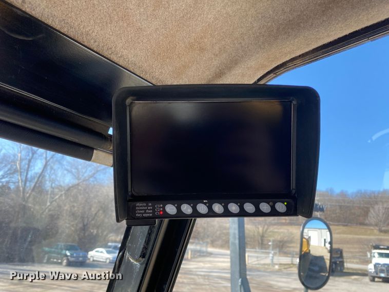 image for item DN8189 2010 Caterpillar 730  haul truck