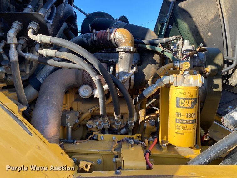 image for item DN8189 2010 Caterpillar 730  haul truck