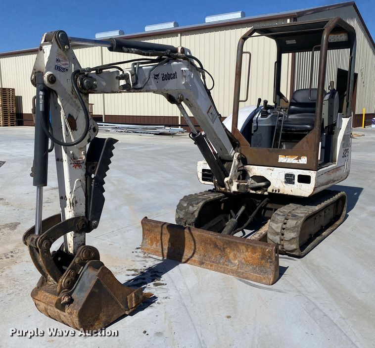 image for item DN8191 2008 Bobcat 325G  mini excavator
