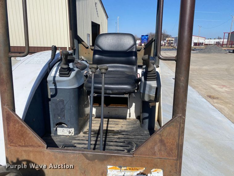 image for item DN8191 2008 Bobcat 325G  mini excavator