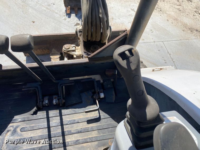 image for item DN8191 2008 Bobcat 325G  mini excavator