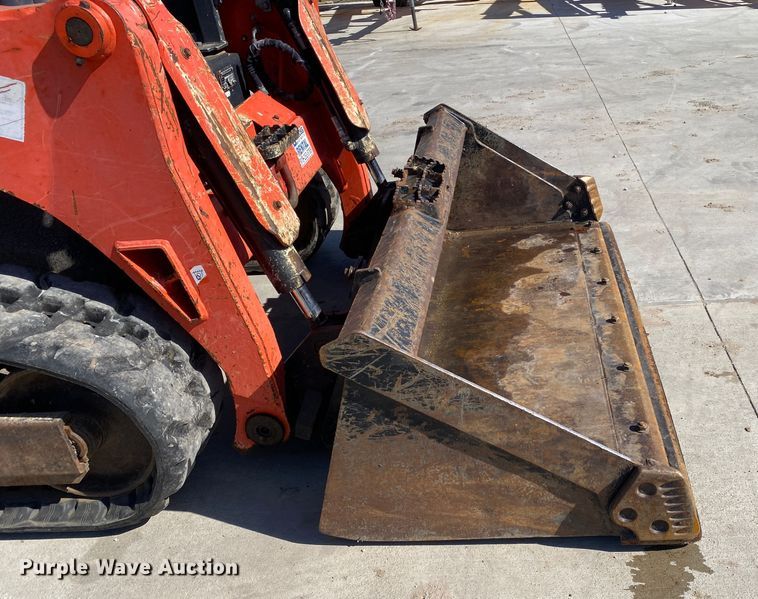 image for item DN8192 Kubota SVL75  tracked skid steer loader