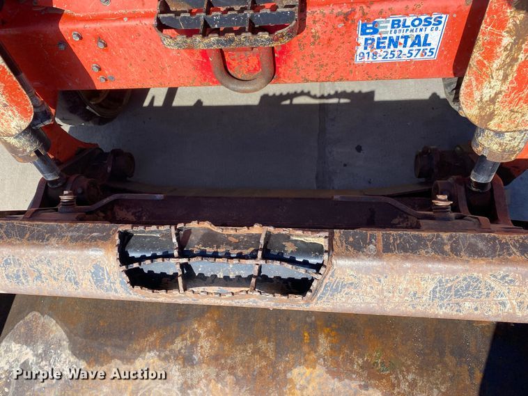 image for item DN8192 Kubota SVL75  tracked skid steer loader