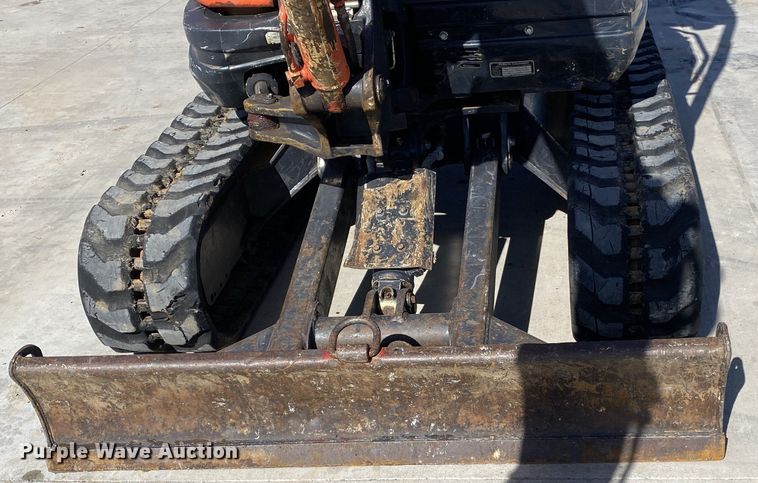 image for item DN8193 2016 Kubota KX71-3S  mini excavator