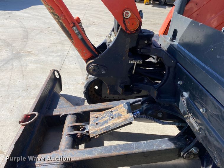 image for item DN8193 2016 Kubota KX71-3S  mini excavator