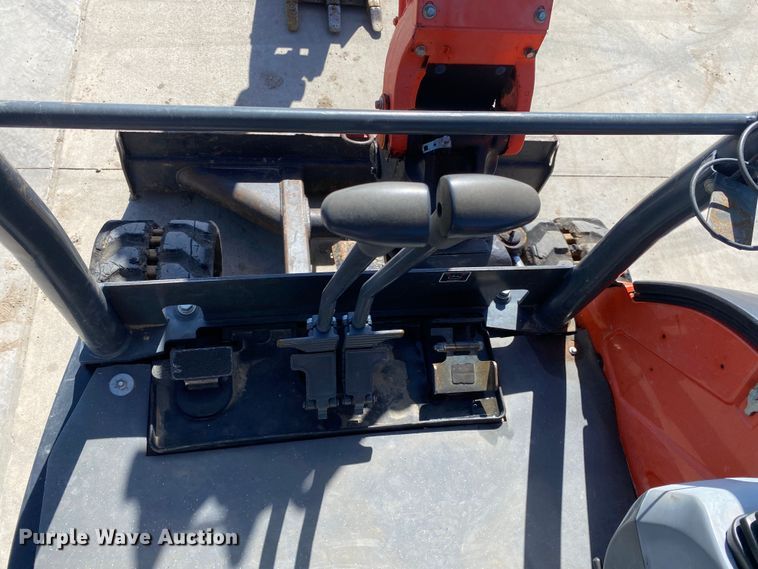 image for item DN8193 2016 Kubota KX71-3S  mini excavator