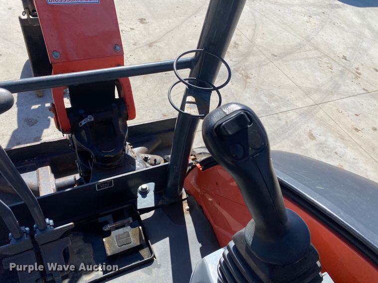 image for item DN8193 2016 Kubota KX71-3S  mini excavator