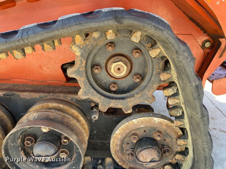 image for item DN8195 2017 Ditch Witch SK800  compact utility loader