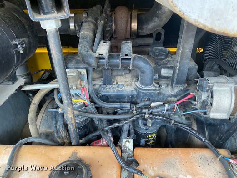 image for item DN8211 2000 Atlas Copco XAS175JD  air compressor