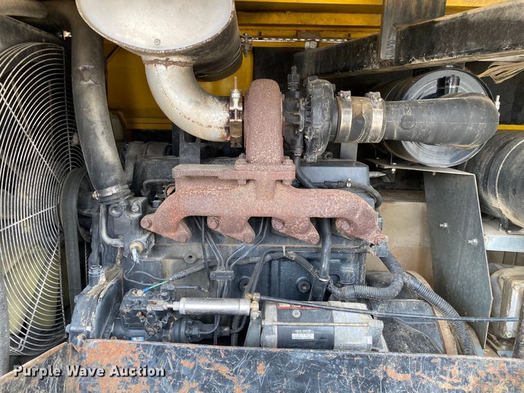 image for item DN8211 2000 Atlas Copco XAS175JD  air compressor