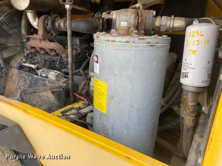 image for item DN8211 2000 Atlas Copco XAS175JD  air compressor