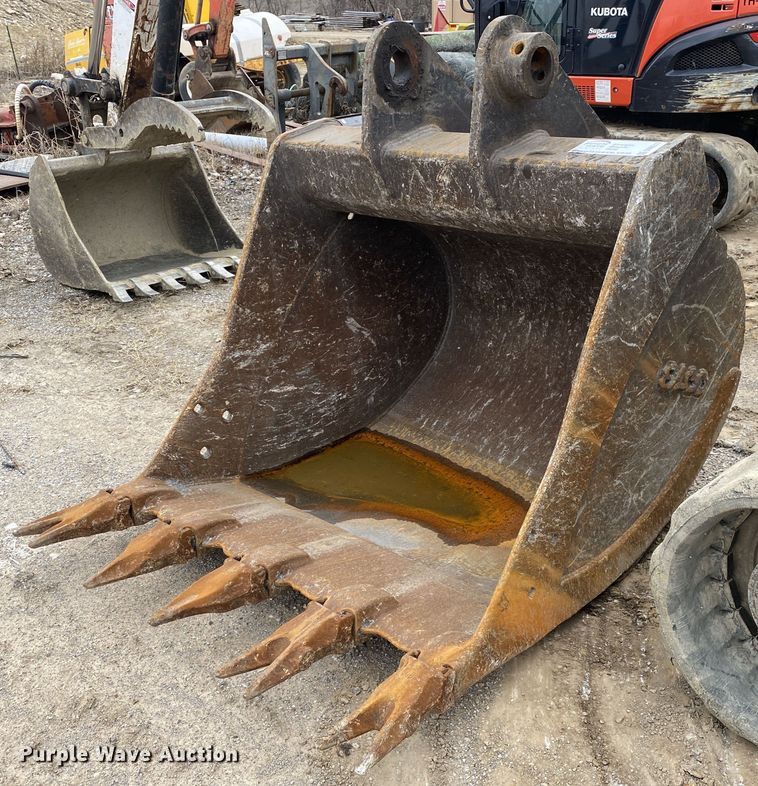image for item DN8212 Esco  excavator bucket