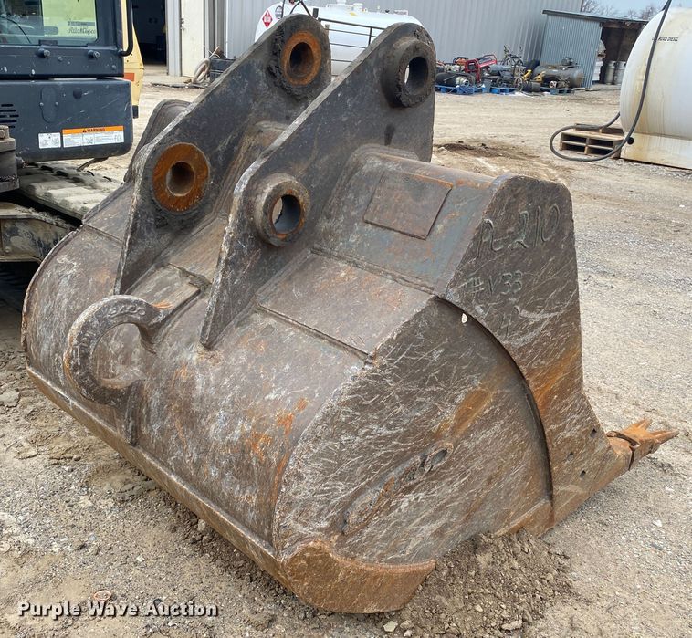 image for item DN8212 Esco  excavator bucket