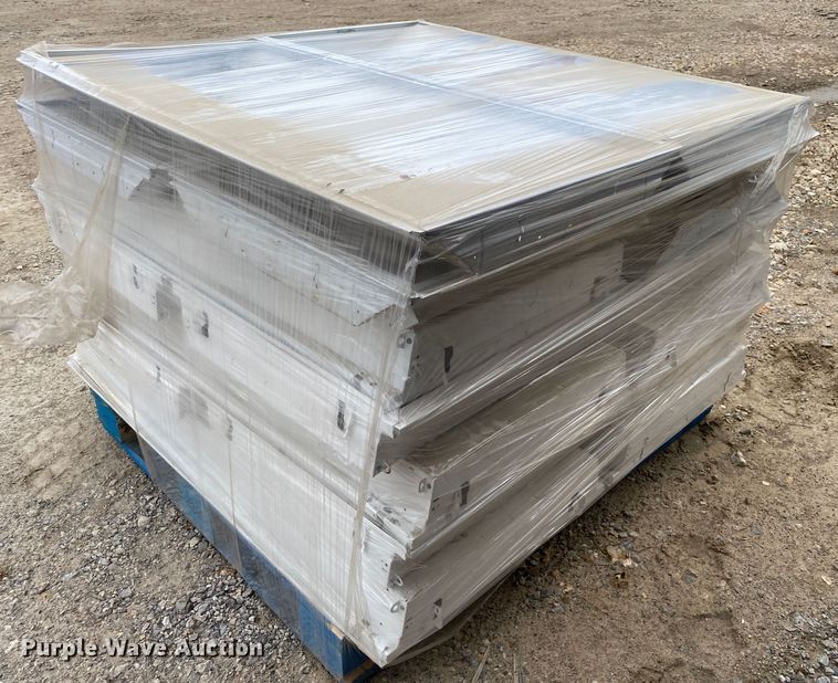 image for item DN8213 (18) fluorescent lights