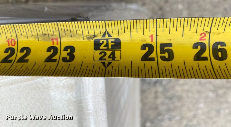 image for item DN8213 (18) fluorescent lights