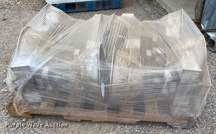 image for item DN8213 (18) fluorescent lights