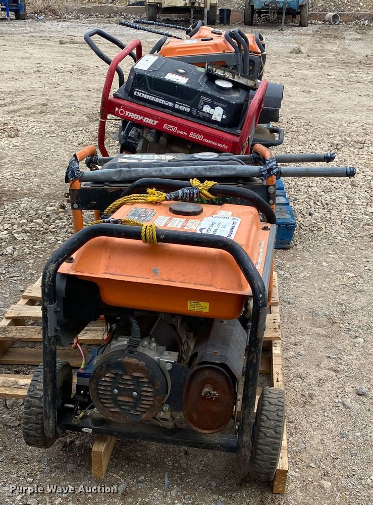 image for item DN8215 (5) generators