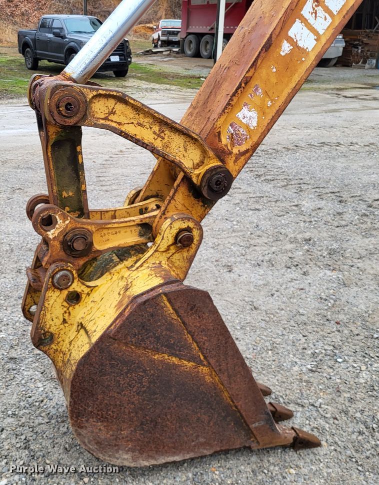image for item DO3572 1987 Case 580K  backhoe
