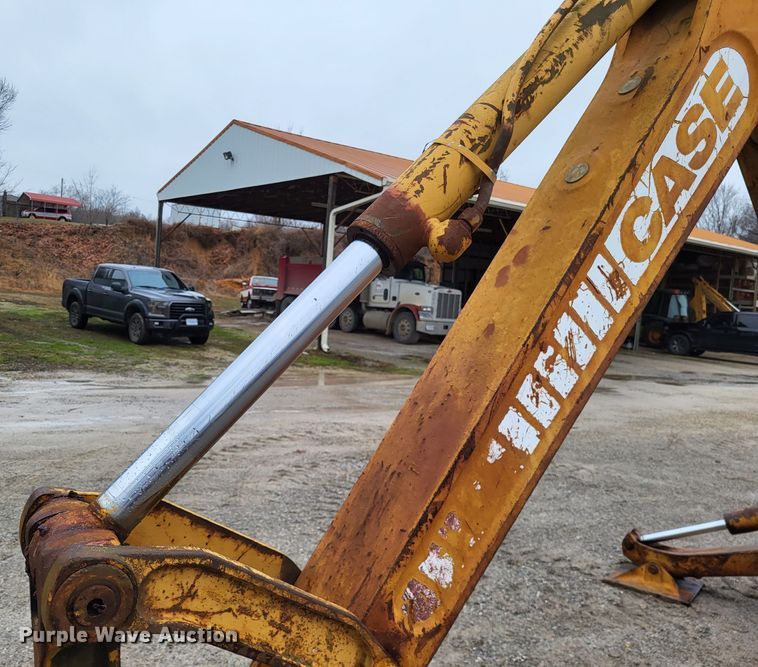 image for item DO3572 1987 Case 580K  backhoe