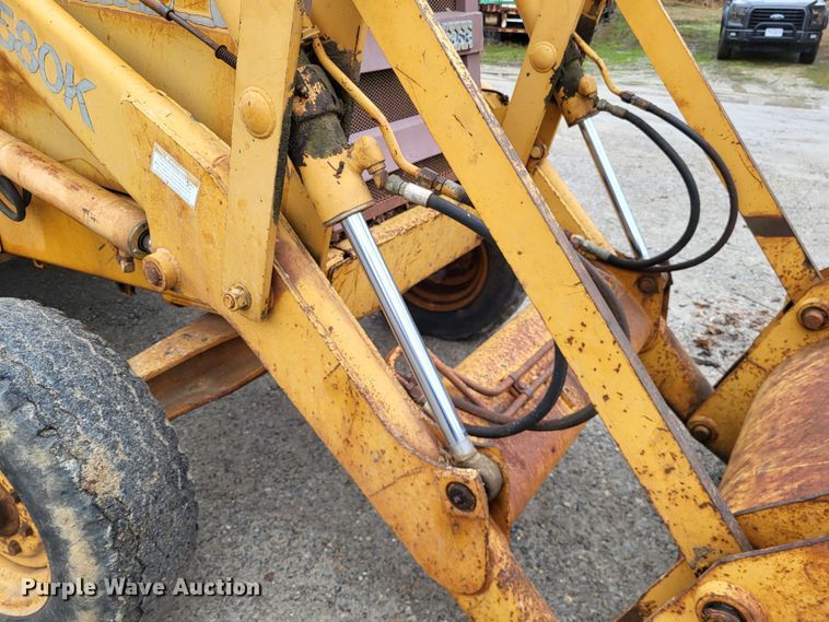 image for item DO3572 1987 Case 580K  backhoe