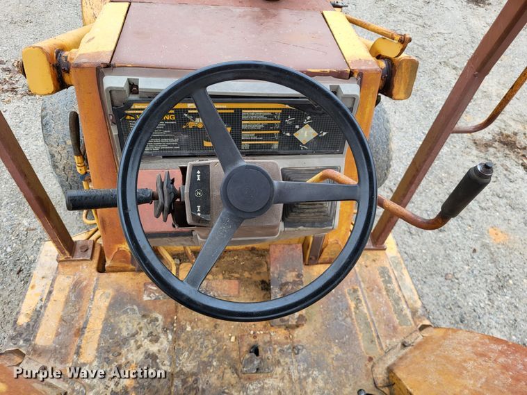 image for item DO3572 1987 Case 580K  backhoe