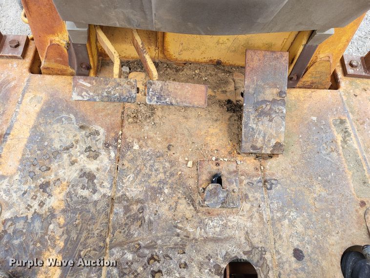 image for item DO3572 1987 Case 580K  backhoe