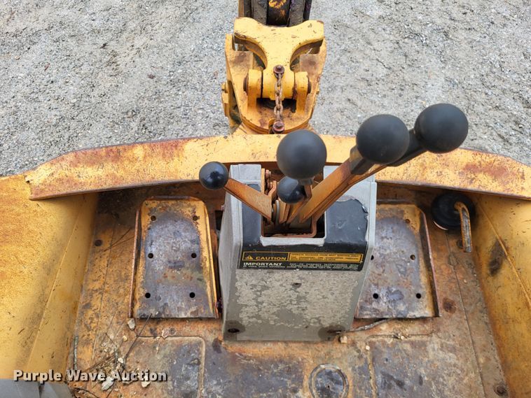 image for item DO3572 1987 Case 580K  backhoe