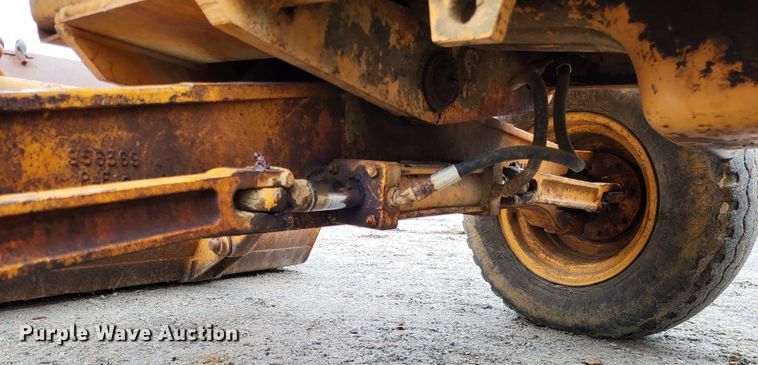 image for item DO3572 1987 Case 580K  backhoe