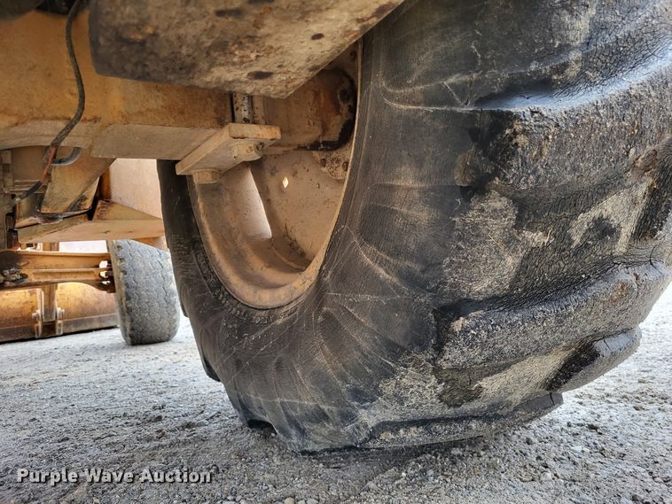 image for item DO3572 1987 Case 580K  backhoe