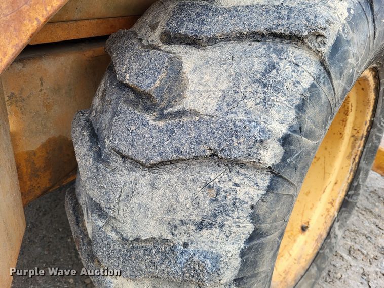 image for item DO3572 1987 Case 580K  backhoe