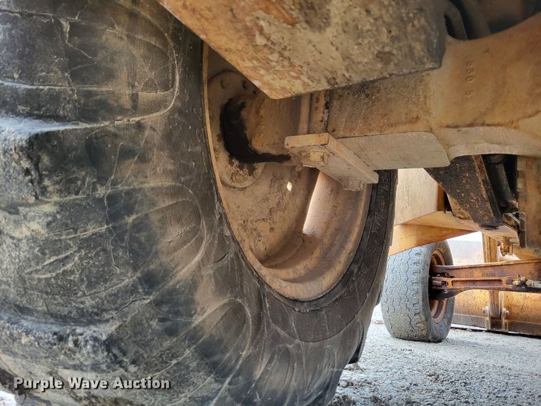 image for item DO3572 1987 Case 580K  backhoe