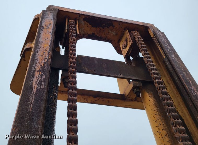 image for item DO3575 1991 Case 586E  forklift