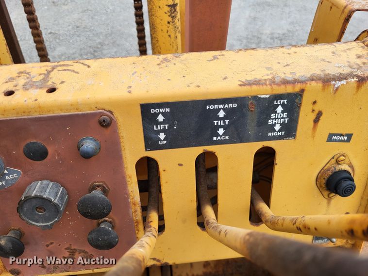 image for item DO3575 1991 Case 586E  forklift