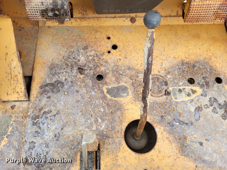 image for item DO3575 1991 Case 586E  forklift