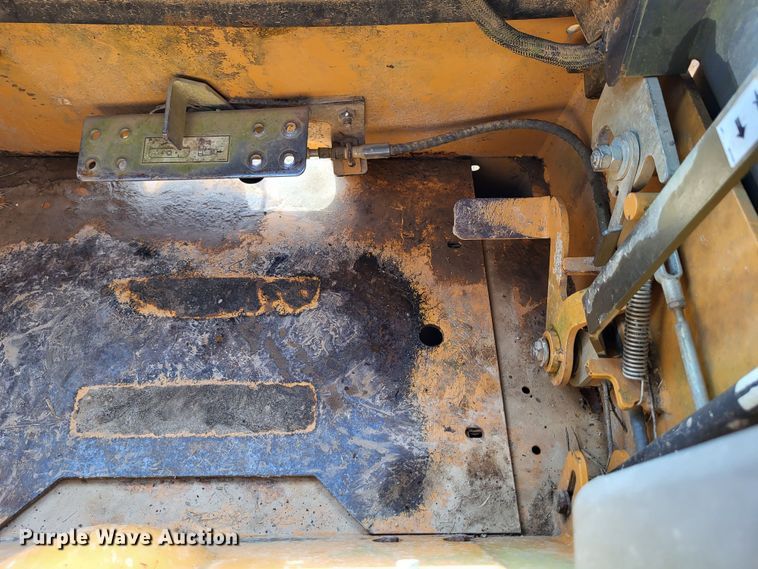 image for item DO3578 2005 Case 450CT  tracked skid steer loader