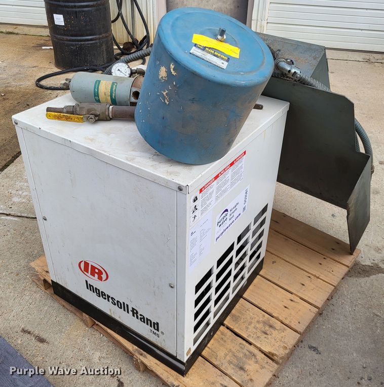 image for item DO3581 (2) Ingersoll Rand air compressors
