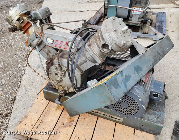 image for item DO3581 (2) Ingersoll Rand air compressors