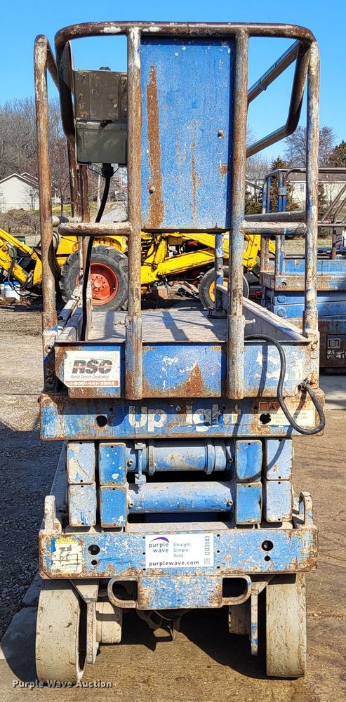 image for item DO3583 Up Right 66000-000  scissor lift